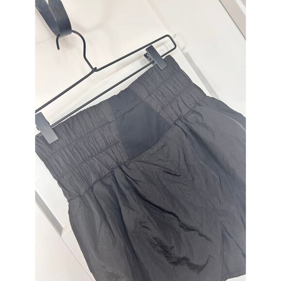 Free People Smocked Sporty Workout Movement Way Home High Rise Shorts Medium - Picture 6 of 12